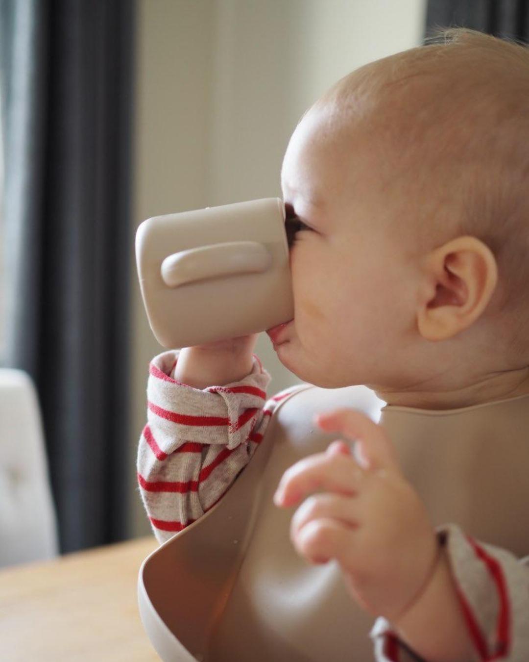 Comfort Bib | Adjustable-Fit | Easy Clean | No-Mess | No-Spill | Deep Catch (Salted Caramel)