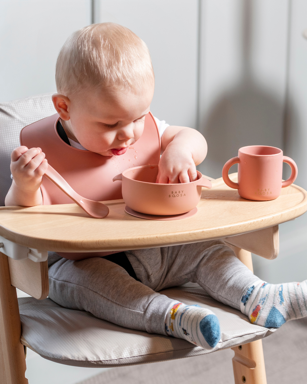 Weaning Gift Set | Luxe Silicone | All you need Essentials | Mess-Free | Grippy non-slip suction | Easy Clean | Dentist Developed (Dusky Rose) - £80 Value