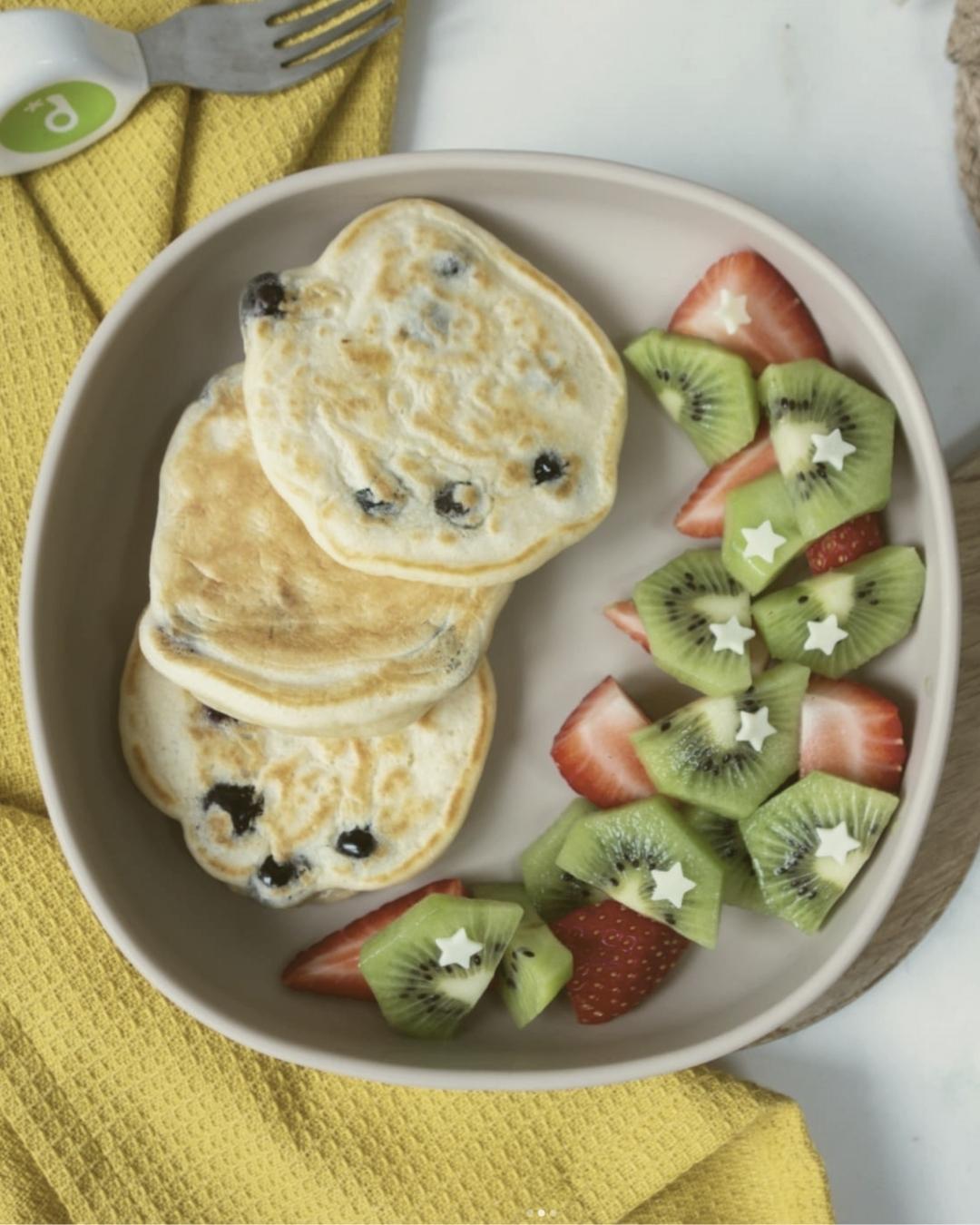 Silicone Dinner Plate | Side scoops | Toddler Training | Self Feeding (Salted Caramel)